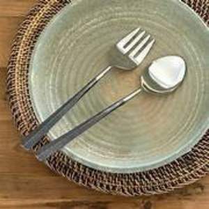 Ensemble de serveurs à salade en acier inoxydable durable, cuillères de service élégantes et polies pour la cuisine - Product Image 1