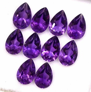Ametyste violette naturelle indienne, forme poire, pierre précieuse en vrac, tailles calibrées, taille à facettes, Coscatl Exports, évaluée par un tiers - Product Image 1
