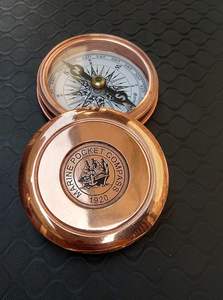 Brújula de Bolsillo Náutica de 1920, Artículo Decorativo, Cobre Antiguo, Latón Marino, 2 Pulgadas, Decoración para el Hogar de Creativity Solutions - Product Image 2
