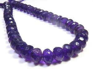 ลูกปัดอเมทิสต์สีม่วงทรงรอนเดลเหลี่ยมเพชรพลอยจากบราซิล ขนาด 9-9.5 มม. ความยาว 10 นิ้ว แบบร้อยเป็นเส้น  คุณภาพสูงสุด น้ำหนัก 150 กะรัต - Product Image 4