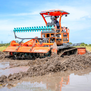 Tractor HOGICO 80VN/Turbo Crawler de 80HP con Motor de Alta Productividad Yunnei Turbo, Caja de Cambios 2WD, Implementos Agrícolas Rentables - Product Image 3