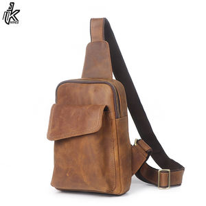 Sac à main en cuir véritable pour hommes, dernier modèle de sac de poitrine en cuir de cheval fou, vente en gros - Product Image 3