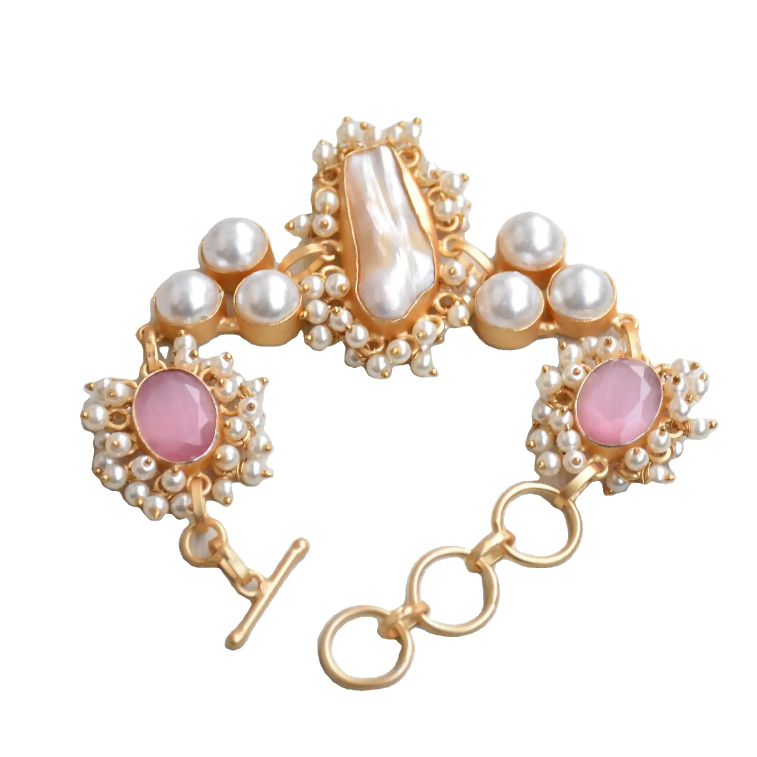 Natürliches Perlendesignet Armbänder mit Kristallen Süßwasserperlen handgefertigtes einzigartiges Designer vergoldetes Armband mit Perlen