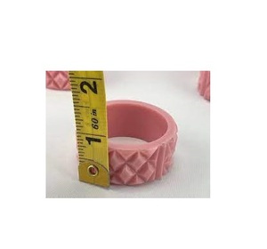 Servilleteros de resina redondos, diseño elegante, fabricante de la India, servilletero de resina tallado a mano, soporte para anillo para Decoración de mesa de boda - Product Image 1