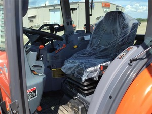 Nuevo Stock Original para Kubota L3560 Rueda Tractor Maquinaria Agrícola Usado y Nuevo Disponible PARA LA Venta - Product Image 2