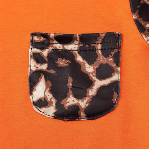 ชุดโยคะสำหรับเด็กผู้หญิงเสื้อยืดคอกลมและกางเกงขาสั้นสีทึบมีสองสีออกแบบใหม่ - Product Image 6