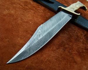 OEM HANDMADE INDUSTRIAL GRADE STAINLESS STEEL SERRATED EDGE 3-YEAR WARRANTY BEAUTIFUL HORN HANDLE HUNTING BOWIE <b>KNIFE</b> LEATHER - Product Image 2