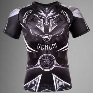 Rashguard deportivo personalizado para hombres y jóvenes - Product Image 1