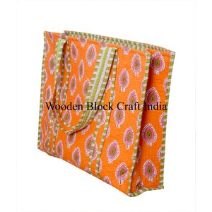 Sac fourre-tout matelassé fait main pour femmes, magnifique sac de marché en coton pour le shopping, imprimé floral bohème, grand sac fourre-tout fonctionnel - Product Image 4