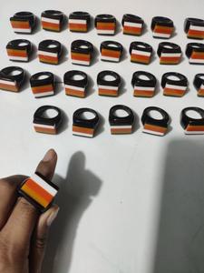 แหวนแฟชั่นสุดสร้างสรรค์แหวนขอบกว้างทรงสี่เหลี่ยมสีสันสดใสแบบผสมสีอะคริลิคเรซิ่นเครื่องประดับ - Product Image 5