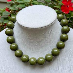 สร้อยคอเรซิ่น เครื่องประดับที่โดดเด่นและสะดุดตาสำหรับผู้แสวงหาแฟชั่นสมัยใหม่ คุณภาพสูง - Product Image 6