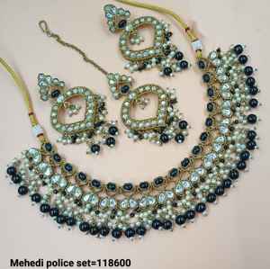 Latest Exclusive Designer Fashion Heavy Oval Flower Design Kundan And Pearl Studded <b>Jewellery</b> And Earring Collection For Women - Product Image 1