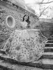 Vestido de Noche Largo de Lujo para Mujer, con Lentejuelas y Flores, Estilo Línea A, Hombros Descubiertos, Diseño Elegante para Fiesta de Celebridades 2025 - Product Image 3