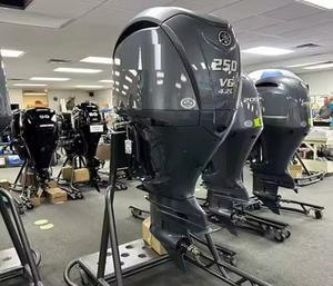 Moteur hors-bord F250XCB neuf, 4 temps, arbre de 25 pouces, 250 ch, qualité industrielle, SUPER CHAUD, GRAND MOTEUR - Product Image 1
