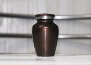 Small Keepsake Urn Small Cremation Urns <b>for</b> Human <b>Ashes</b> Funeral Supplies Keepsake Aluminum Urns with Velvet <b>Box</b> <b>for</b> Sale - Product Image 5