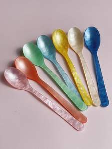 Servidores de ensalada de resina personalizables Cuchara de ensalada de resina hecha a mano para el hogar Hotel Restaurante Espejo Polaco para fiestas Eventos - Product Image 2