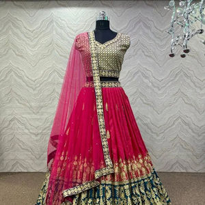 Lanzamiento de ropa de fiesta de nuevo diseñador, hermoso bordado pesado y trabajo manual de piedra Lehenga con Choli con trabajo elegante Dupatta - Product Image 1