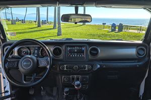 Jeep Wrangler Sport 4x4 Plus 2020 Usado en Buen Estado, Sin Accidentes, Volante a la Izquierda/Derecha - Product Image 4