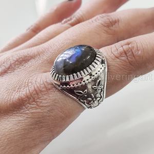Vente en gros de bagues pour hommes en Labradorite de feu bleu naturel, pierres précieuses, pierres de naissance, toutes tailles, bijoux arabes fins, bagues en argent sterling 925 - Product Image 5
