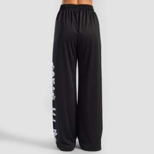Pantalon cargo SprayStroke 100% coton noir, taille élastique, logo personnalisable, fermeture éclair, teinture artisanale, vêtements de travail, tailles XL à 6XL - Product Image 4