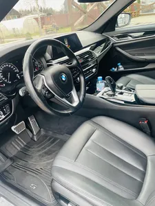 NEAT 2020 ซีรีส์ 5 รุ่น 520d xDrive VII (G30/G31/G38), ไมล์น้อย เกียร์อัตโนมัติ หลังคาพาโนรามา ไฟ LED ไฟเดย์ไลท์ LED - Product Image 4