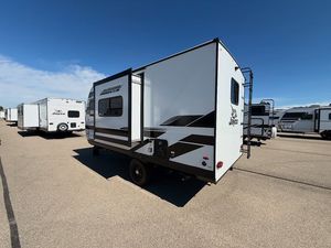 Caravane de voyage miniature Morden Jayco Jay Feather, 4 personnes, légère, en aluminium, design moderne, noire avec graphismes autocollants - Product Image 2