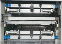 Machine de découpe à rouleaux de type intermittent pour l'indentation et le pliage de papier artisanal, de boîtes à pizza et d'emballages de vin