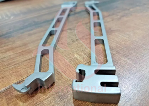 BISONS Mayorista Biomet Long Plate Bender de Acero Inoxidable con 2 Ranuras, Instrumento Quirúrgico para Doblar Placas Óseas Ortopédicas - Product Image 4