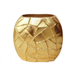 Newest Style Handcrafted Designer Flower Vase For Christmas Party Decoration Aluminium Flower Vases - Product Image 6