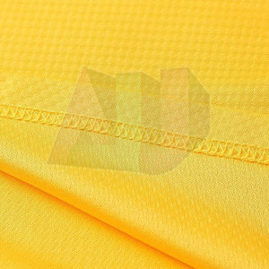 Conjunto de Camiseta y Pantalones Cortos de Baloncesto, Talla Grande, 100% Poliéster, Tejido de Secado Rápido Diseñado para Máximo Flujo de Aire y Rendimiento del Jugador - Product Image 5