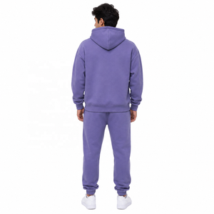 Sudadera con capucha vintage OEM unisex de 500GSM 100% algodón, conjunto de chándal y joggers holgados con logo personalizado y estampado en relieve, venta al por mayor - Product Image 3