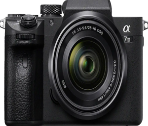 Cámara de Video sin Espejo Alpha 7 III Original con Lente FE 28-70 mm F3.5-5.6 OSS - Negra - Product Image 1
