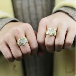 แหวนฮิปฮอปสแตนเลสทรงหัวใจประดับเพชรโมอิสซาไนต์ขนาดใหญ่สำหรับผู้ชาย ได้รับการรับรองจาก IGI เหมาะสำหรับทุกงานปาร์ตี้ - Product Image 6