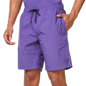 กางเกงยีนส์ขาสั้นแฟชั่นสำหรับผู้ชายใหม่ - Product Image 1