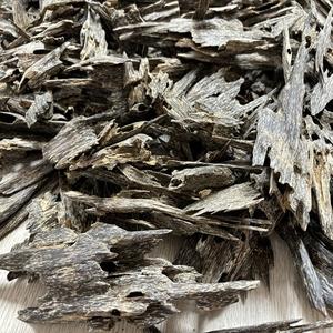 Fascinante humo suave: 100% chips de madera de agar pura natural - Product Image 3