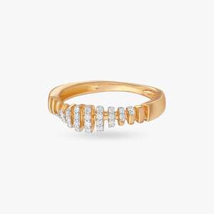 Bague en or jaune 14 carats de luxe avec un design torsadé et des diamants pour femmes, bijoux élégants et modernes pour un anniversaire, fournisseur en gros - Product Image 5