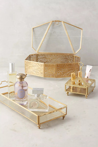 กล่องเครื่องประดับแก้วกรอบโลหะสีทองของดีไซเนอร์วินเทจที่ไม่ซ้ำกันของเมคอัพอัญมณีสำหรับผู้หญิงที่เก็บสร้อยคอ - Product Image 6