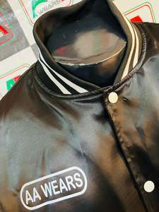 Produits réels Veste pakistanaise Prix OEM Matériau Nouveau Design Top Bomber Veste Laine avec broderie Logo personnalisé Pakistan - Product Image 5