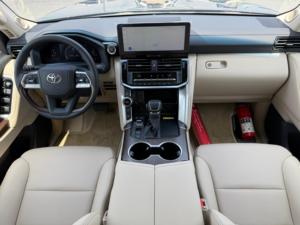 NUEVO Toyota Land Cruiser LC300 GXR 2025, 3.5L Gasolina Turbo Diésel V6, Automático, R18, Euro VI, Cámara 360, Buen Estado - Product Image 6