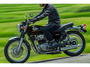 Disponible Ahora: Motocicletas W800 (ABS) 2025 Nuevas en Stock - Product Image 4