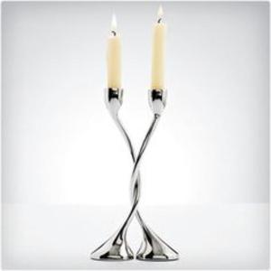 Bougeoir en acier inoxydable fait à la main de qualité supérieure avec une belle finition élégante et des accents charmants pour un décor luxueux - Product Image 1