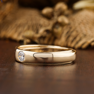 Bague 0.36 Carat en Or Jaune avec Diamant Rond Taille Brillant et Serti de Lunette CVD/HPHT Pierre de Laboratoire - Product Image 2