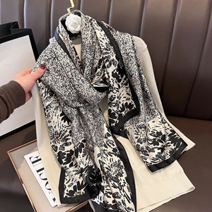 New Fashion Designer <b>Scarf</b> Famous Brand Printing Women <b>Scarf</b> <b>Silk</b> Feeling Large <b>Scarves</b> for Sale Wholesale Rate Cheap Price - Product Image 2