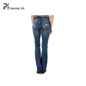 Personnalisé Nouveau Design Femmes Bootcut Jambe Droite Denim Jeans Pantalon Dames Slim Fit Jeans Pantalon Femmes Regular Fit Confort Jeans Pantalon - Product Image 3