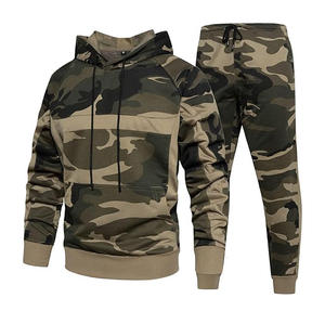 Venta al por mayor camuflaje sudaderas pulóver hombres mujeres prendas de vestir ropa dibujos animados impreso sudaderas con capucha deporte al aire libre chándal - Product Image 4