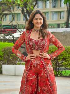 High on Demand Festive-Ready Designer Salwar Kameez Bodas para celebraciones y fiestas-Secado rápido Todas las estaciones disponibles India - Product Image 5