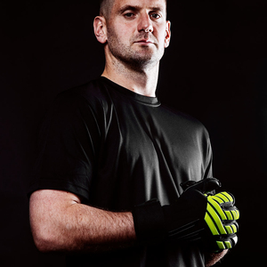 Gants de gardien de but de football de haute qualité personnalisés par des professionnels Gants de football personnalisés en cuir d'articles de sport de qualité - Product Image 3