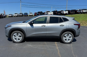 เชฟโรเลต แทร็กซ์ ปี 2025 ขับเคลื่อนล้อหน้า รุ่น LS รถมือสองรับรองคุณภาพ - Product Image 3