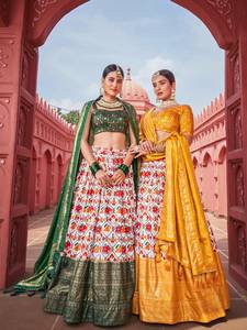 Nuevo Navaratri Special Dola Silk Designer Lehenga Choli con trabajo hecho a mano Gota Lace Dupatta para mujer Digital impreso Lehenga Choli - Product Image 3