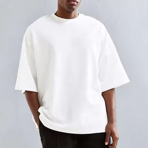 Camiseta cuadrada con cuello redondo para hombre Tela de algodón suave para comodidad y ropa informal versátil o diseño personalizado - Product Image 1